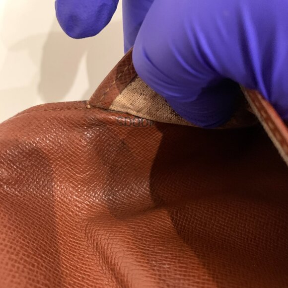 Louis Vuitton Monogram International Wallet Sku#84288 (gently used) - Picture 10 of 10